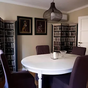 Apartment I Cipollini, Pistoia